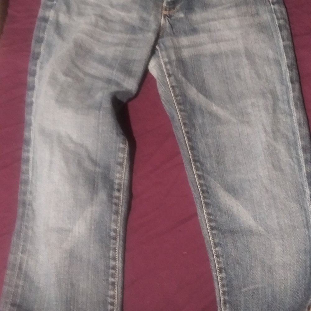 7 For all man kind Capri's